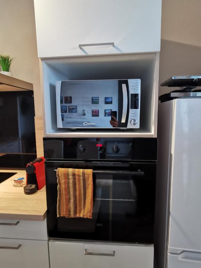 Le Duplex - Hyper Centre - Gare - Wifi - Netflix - Disney + Annecy Exteriör bild