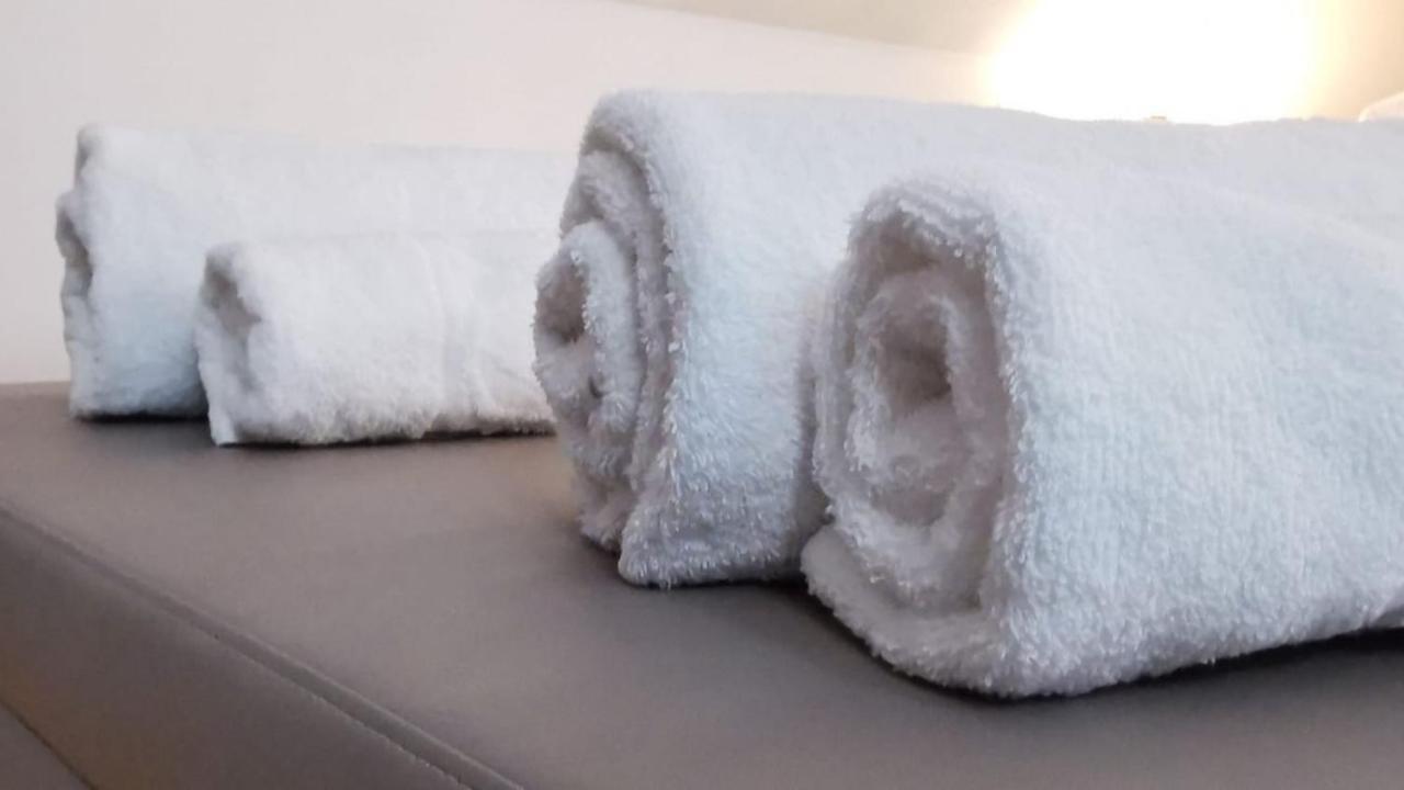 Le Duplex - Hyper Centre - Gare - Wifi - Netflix - Disney + Annecy Exteriör bild